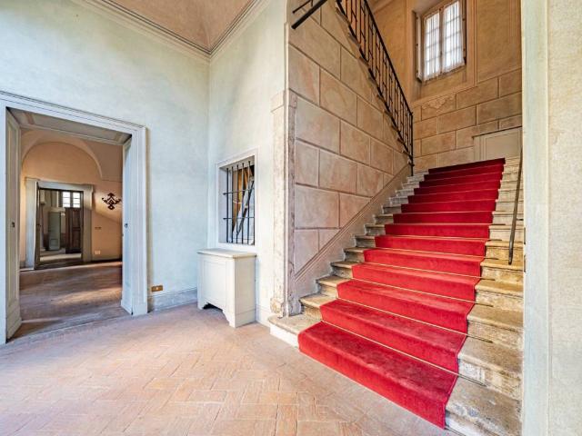 Palazzo in vendita a Zona Centro, Brescia