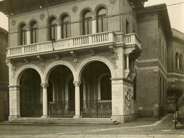 Palazzo in vendita a Zona Centro, Brescia