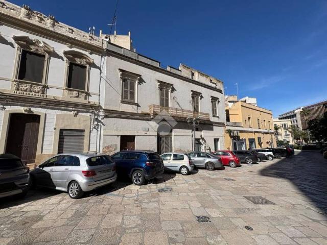 Palazzo in vendita a Centro, Puglia