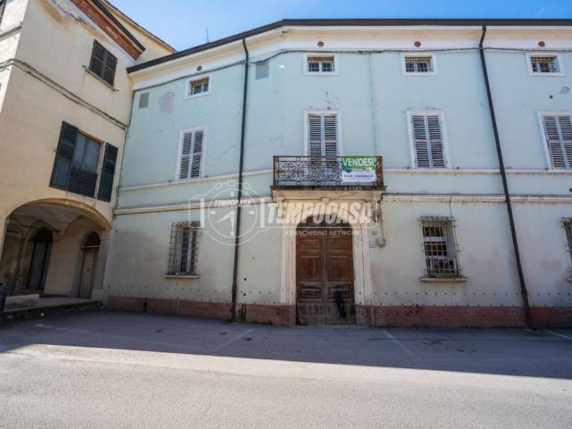 Palazzo in vendita a Unione della Romagna Faentina, Brisighella