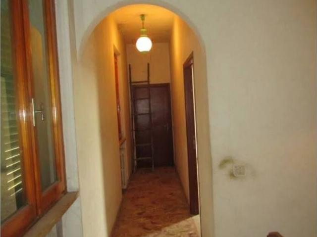 Palazzo in vendita a Bucine, Toscana