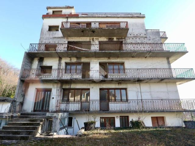 Palazzo in vendita a Buja, Friuli-Venezia Giulia