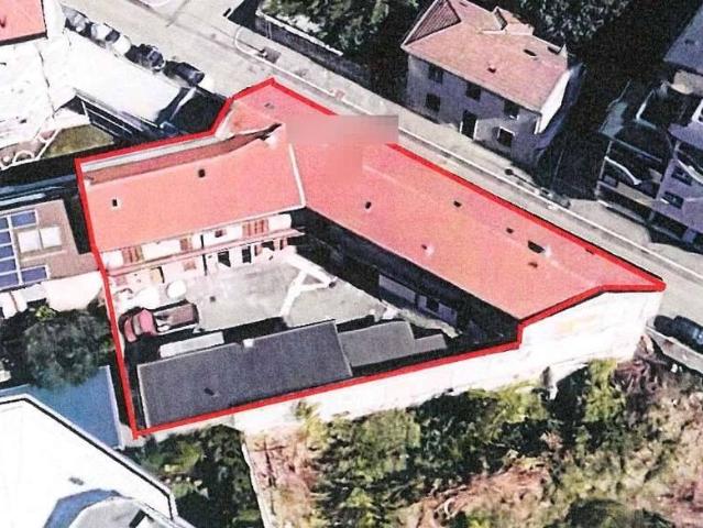 Palazzo in vendita a Santi Apostoli, Busto Arsizio