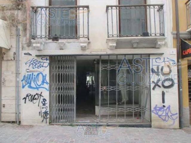 Palazzo in vendita a Biddanoa/Villanova, Casteddu/Cagliari