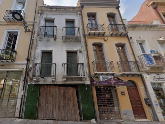 Palazzo in vendita a Biddanoa/Villanova, Cagliari