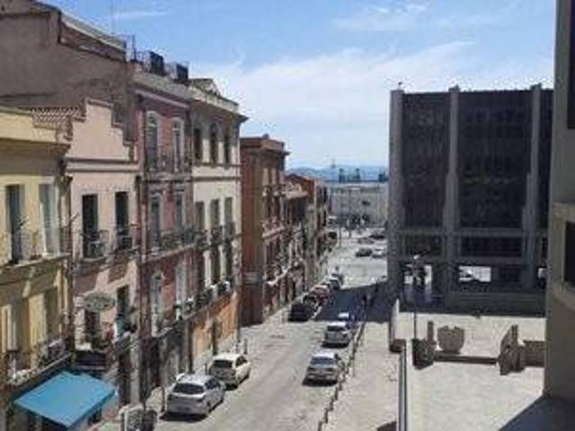 Palazzo in vendita a Lapola/Marina, Cagliari