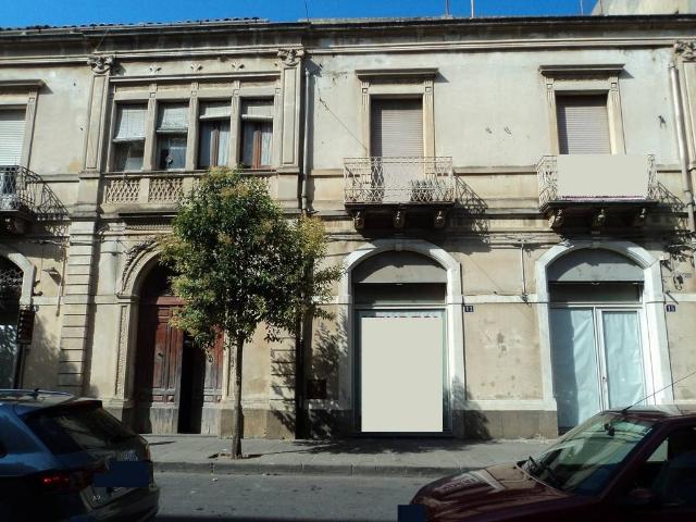 Palazzo in vendita a Le Sfere, Caltagirone