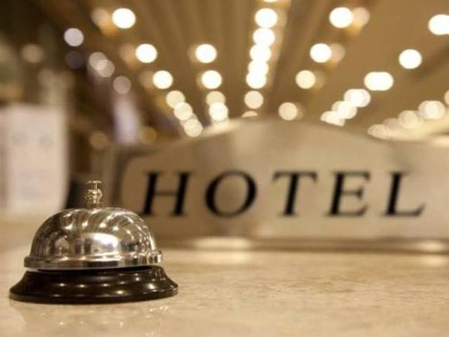 Palazzo in vendita a Lido di Camaiore, Camaiore