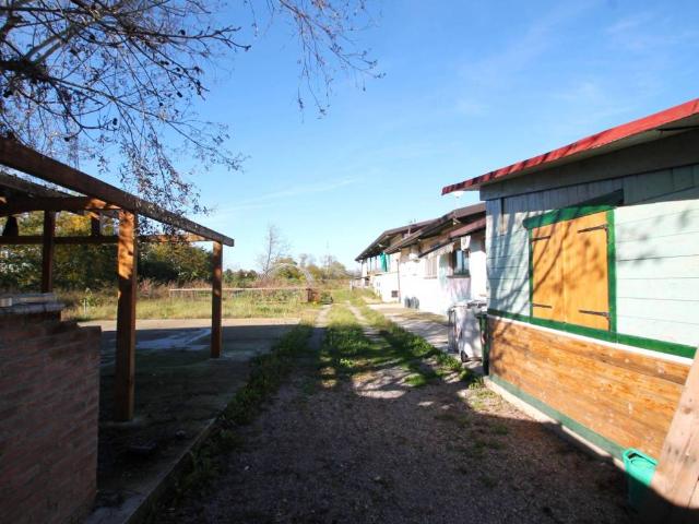 Palazzo in vendita a Cambiago, Lombardia