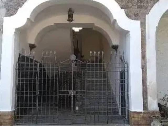 Palazzo in vendita a Camigliano, Campania