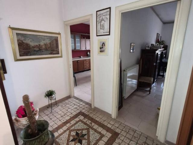Palazzo in vendita a Puglia, Lecce