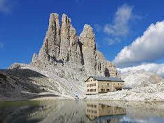 Palazzo in vendita a Comun General de Fascia, Campitello Di Fassa