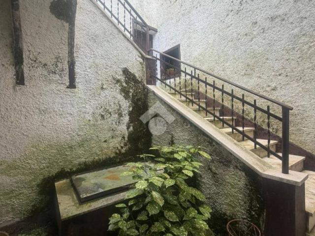 Palazzo in vendita a Campoli Appennino, Lazio