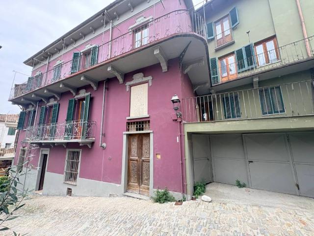 Palazzo in vendita a Piemonte, Asti
