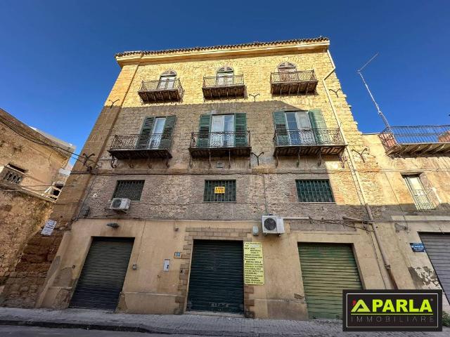 Palazzo in vendita a Acquanova, Canicattì E Borgalino