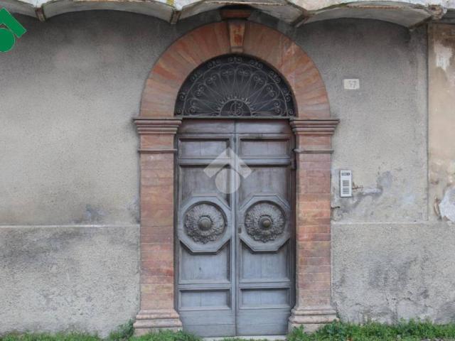 Palazzo in vendita a Cannara, Perugia