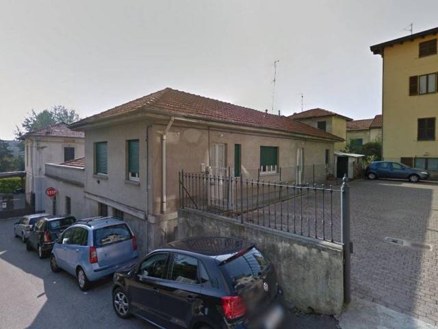 Palazzo in vendita a Cantù, Lombardia
