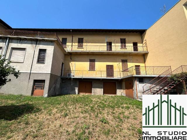 Palazzo in vendita a Moncone, Cardano al Campo