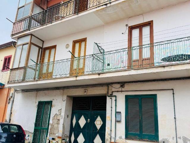 Palazzo in vendita a Località Case Sparse, Cardito