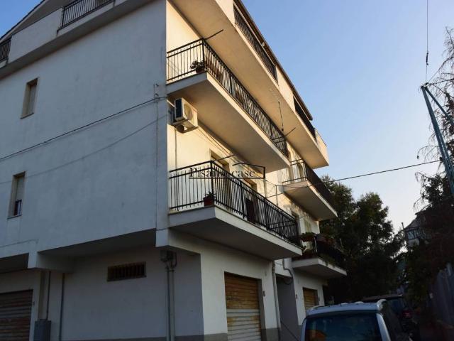 Palazzo in vendita a Calabria, Cosenza