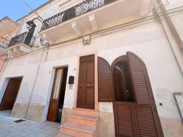 Palazzo in vendita a Puglia, Taranto