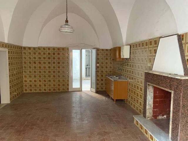 Palazzo in vendita a Puglia, Brindisi
