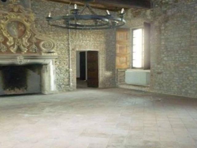 Palazzo in vendita a Carpaneto Piacentino, Reggio Emilia