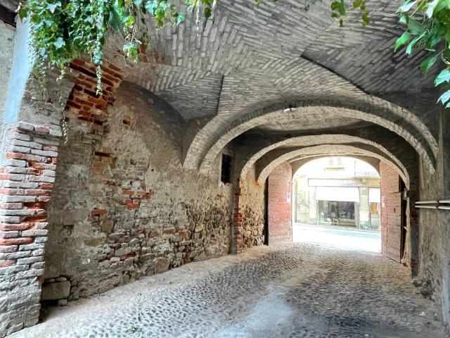 Palazzo in vendita a Piemonte, Cuneo