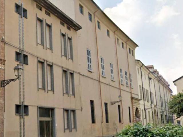 Palazzo in vendita a Ronzone, Piemonte