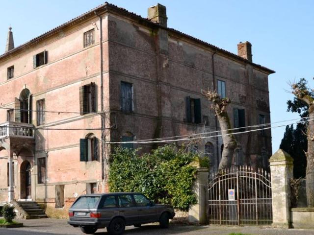 Palazzo in vendita a Casalserugo, Veneto