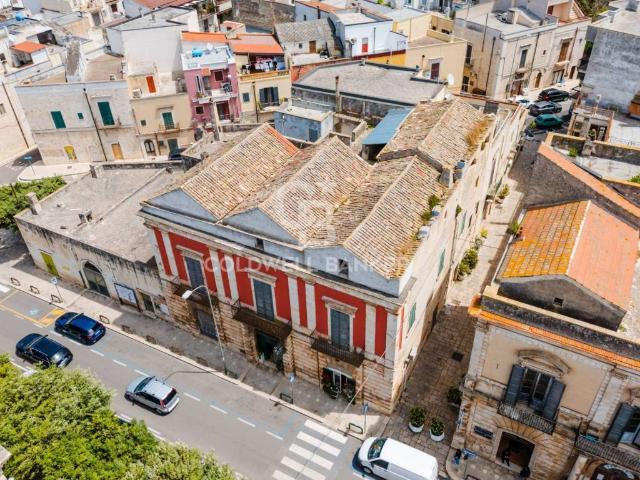 Palazzo in vendita a Puglia, Bari