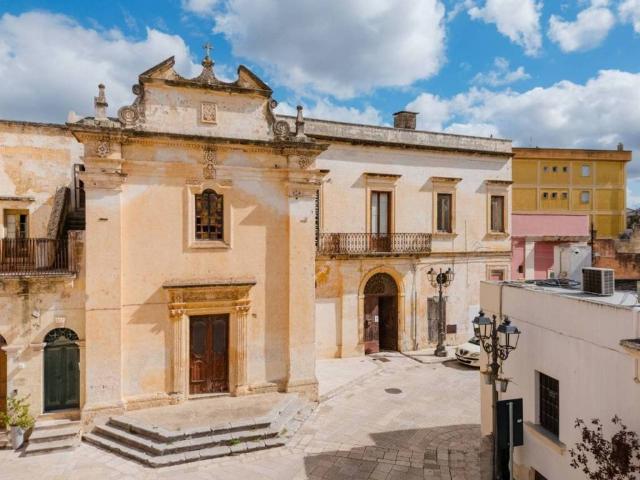 Palazzo in vendita a Puglia, Lecce