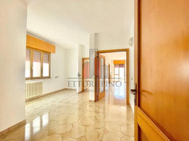 Palazzo in vendita a Puglia, Lecce
