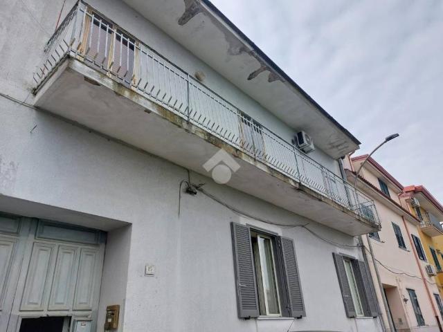 Palazzo in vendita a Caserta