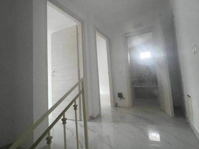 Palazzo in vendita a Caserta, Campania