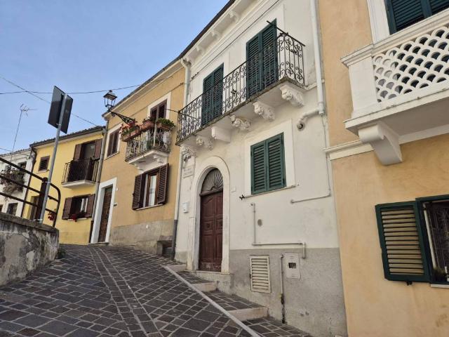 Palazzo in vendita a Casoli, Abruzzo