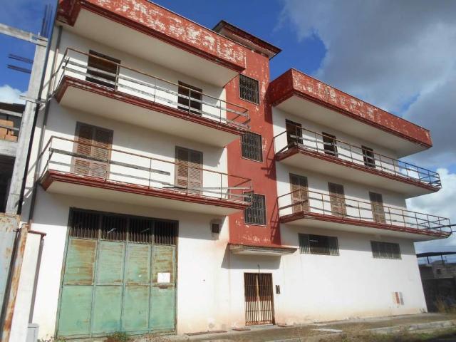 Palazzo in vendita a Casoria, Napoli