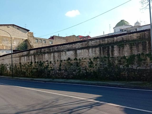 Palazzo in vendita a Casoria, Campania