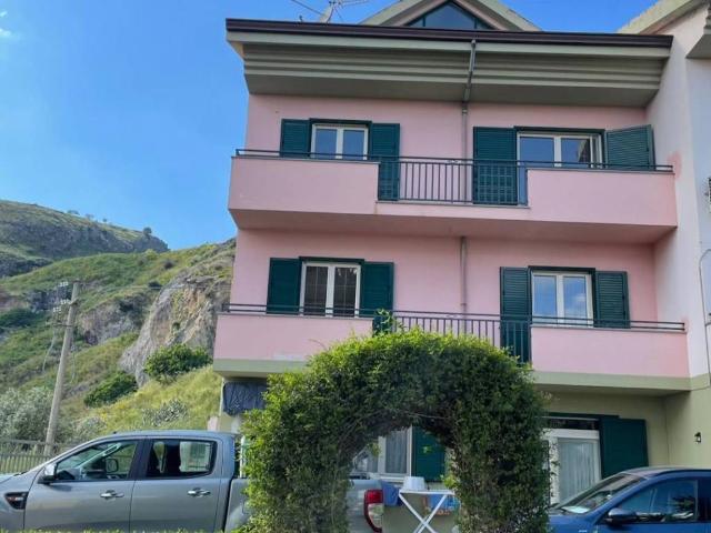 Palazzo in vendita a Cassano all'Ionio, Calabria