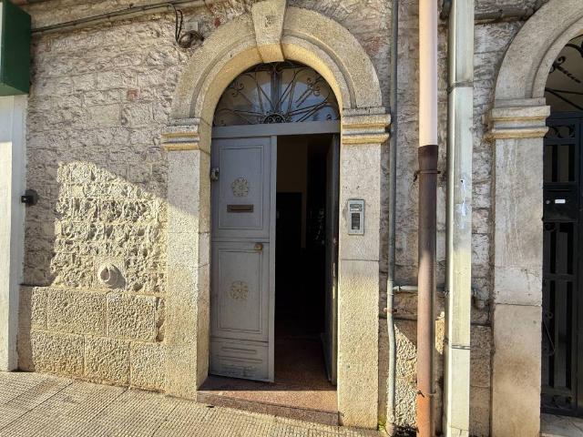 Palazzo in vendita a Puglia, Bari