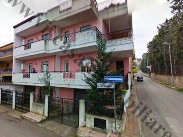 Palazzo in vendita a Puglia, Bari