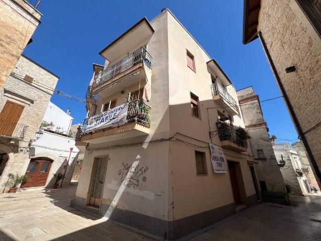 Palazzo in vendita a Puglia, Bari