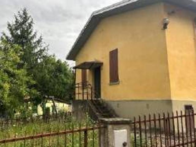 Palazzo in vendita a Unione dell'Appennino Bolognese, Castel Di Casio