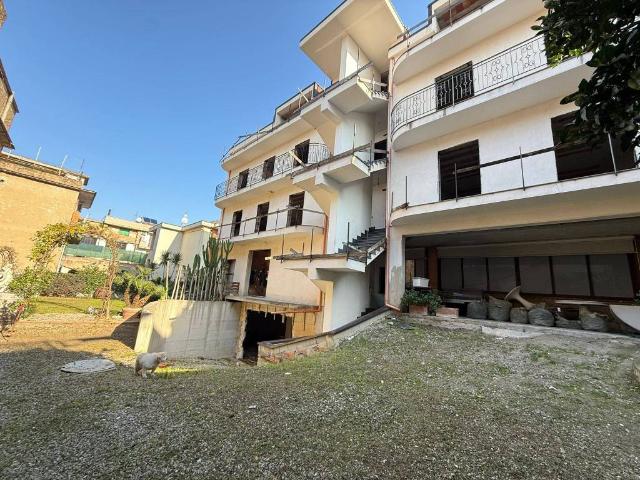Palazzo in vendita a Castel San Giorgio, Campania