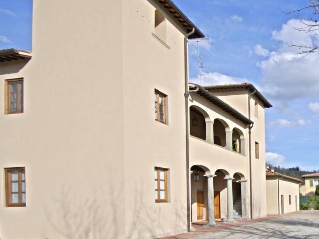 Palazzo in vendita a Castelfranco Piandiscò, Toscana