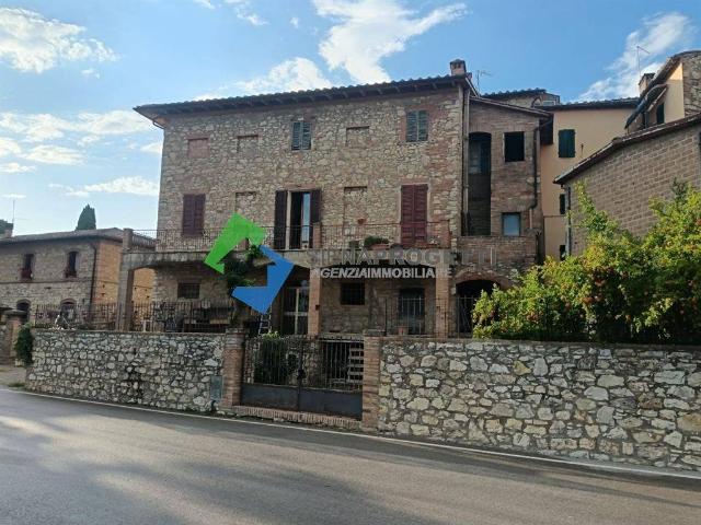 Palazzo in vendita a Castelnuovo Berardenga, Siena