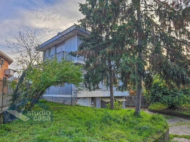 Appartamento in vendita a Castelnuovo Bocca D'adda, Lombardia