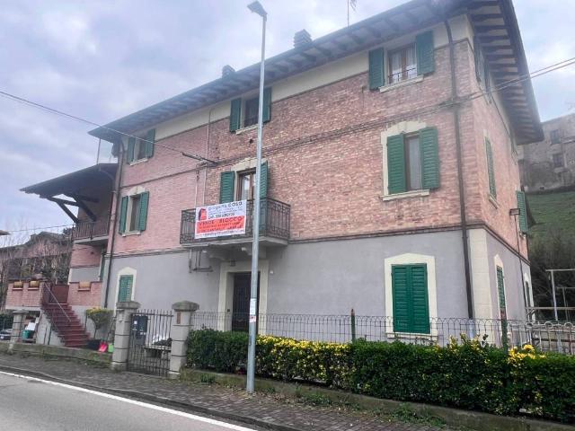 Palazzo in vendita a Unione di comuni Terre di Castelli, Castelvetro Di Modena