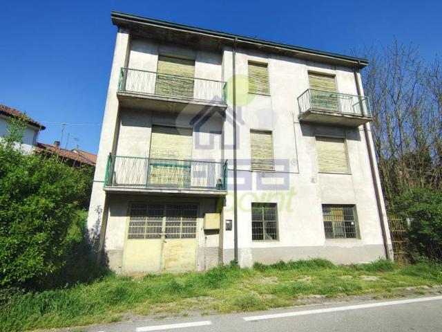 Palazzo in vendita a Castiraga Vidardo, Lombardia