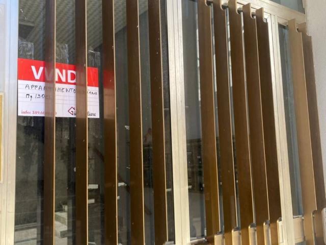Palazzo in vendita a Calabria, Cosenza
